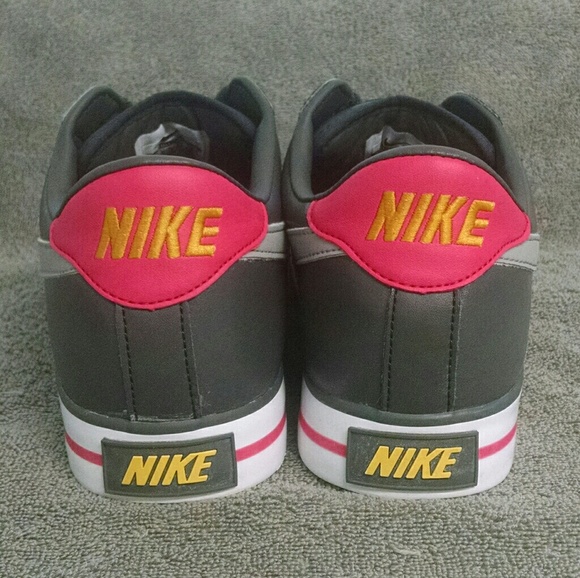 Nike BRS Sneakers - Picture 3 of 6